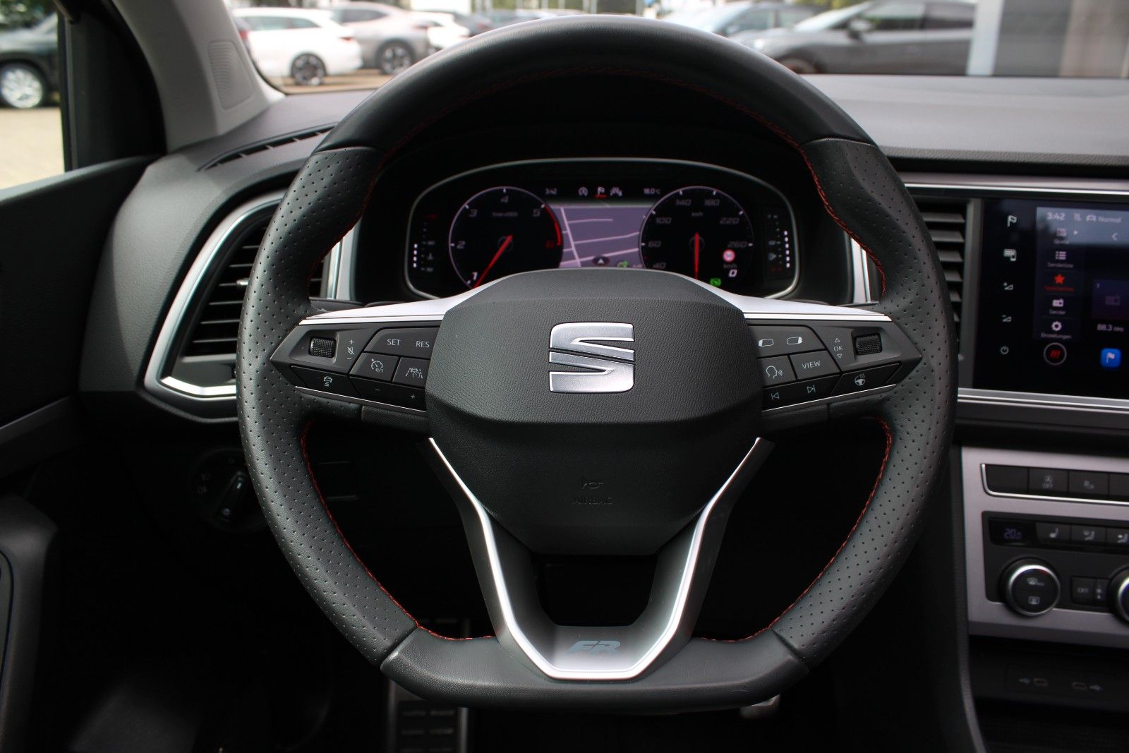 Seat Ateca 2.0 TDI+ACC+PANO+BEATS+SHZ+NAVI+TOTW.+360°