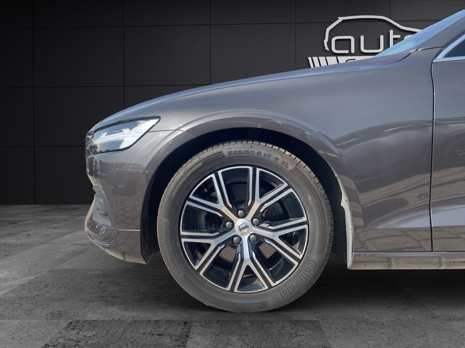 Volvo S60 Lim. Plus Dark LED*CAM*Navi*Shzg