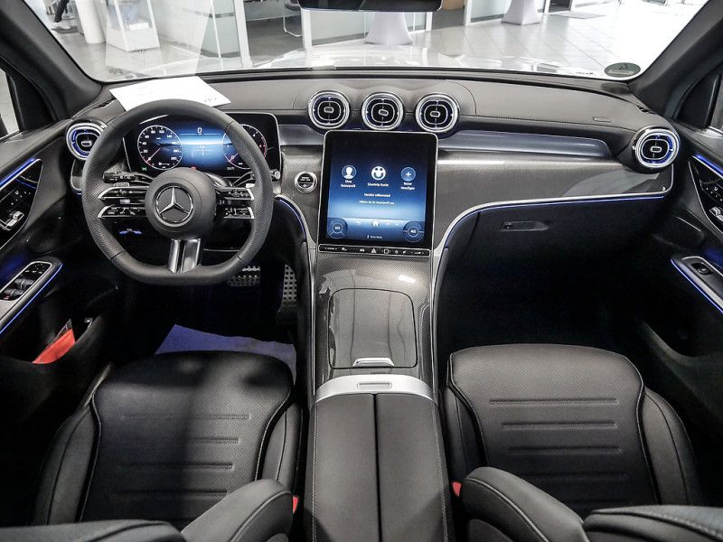 Mercedes-Benz GLC 220 d 4M AMG NIGHT MEMO 360 AHK DISTR KAMERA