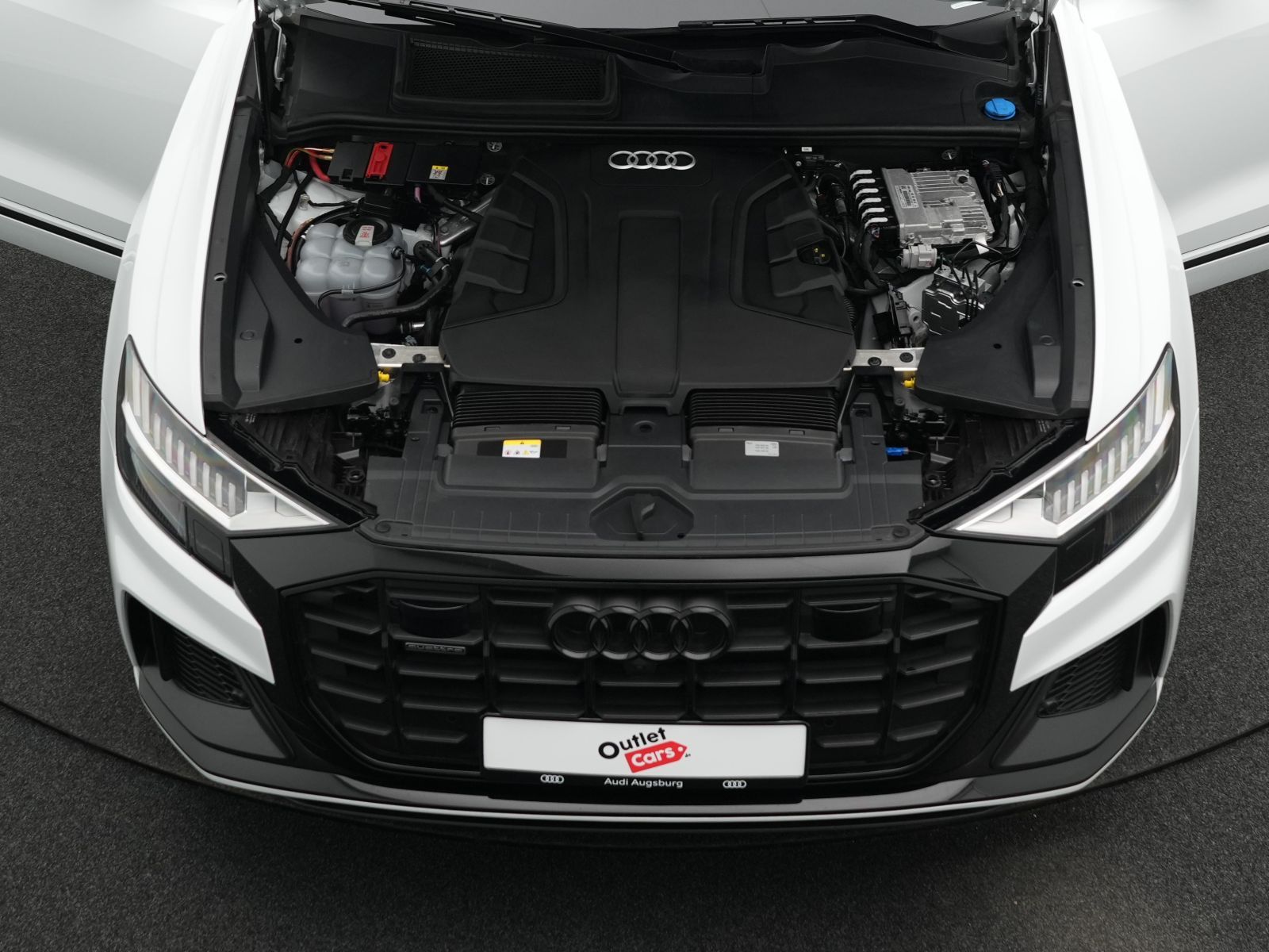 Audi Q8 50 TDI qu. 2x S line Allr.Lenk*PANO*AHK*StdHz