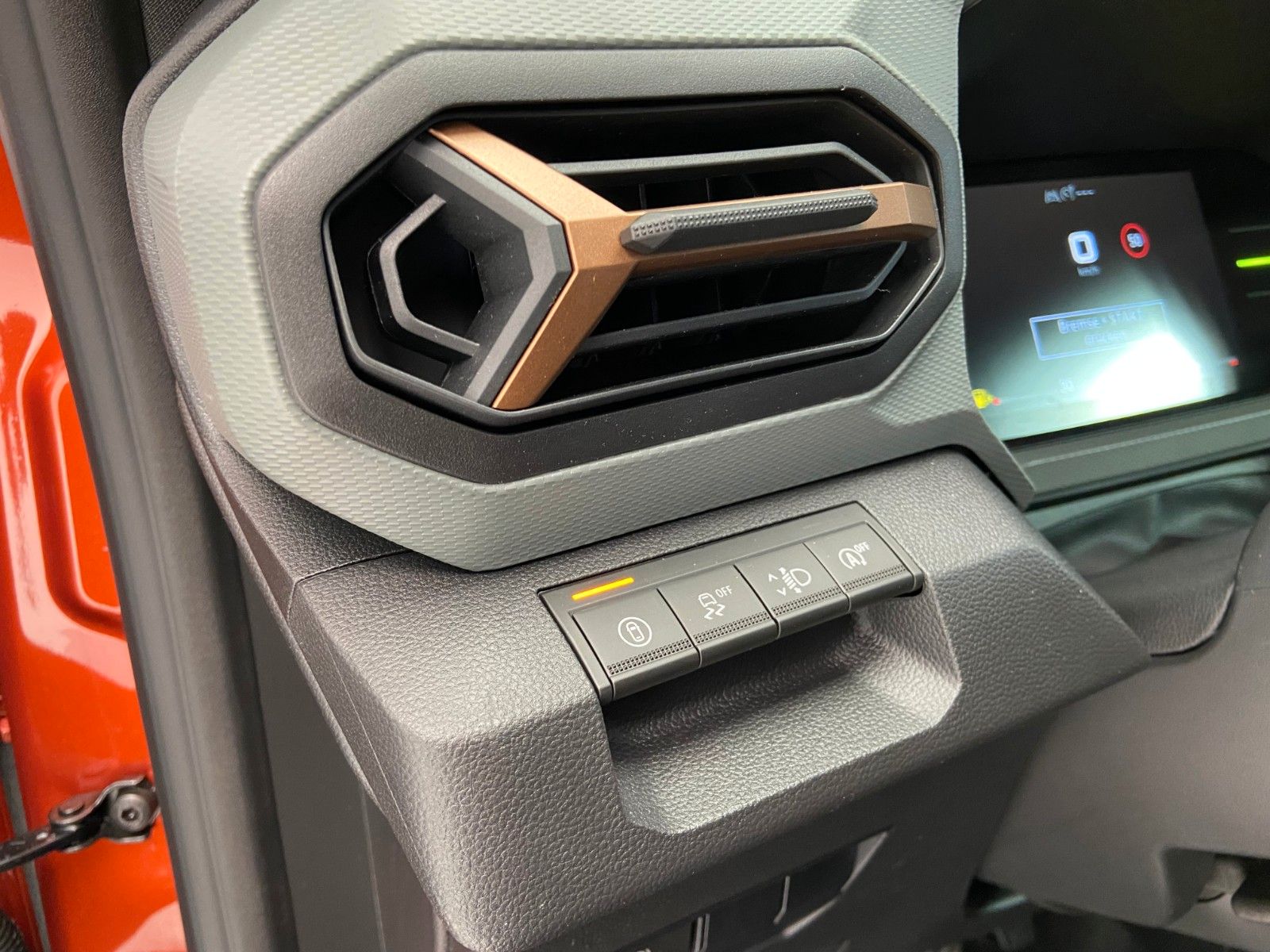 Dacia Duster III Extreme TCe 130 4WD - Samsaru's Car Outlet