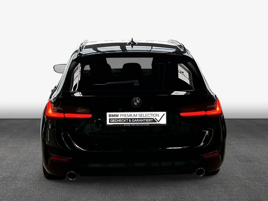 BMW 330i Touring xDrive Sport Line - Samsaru's Car Outlet