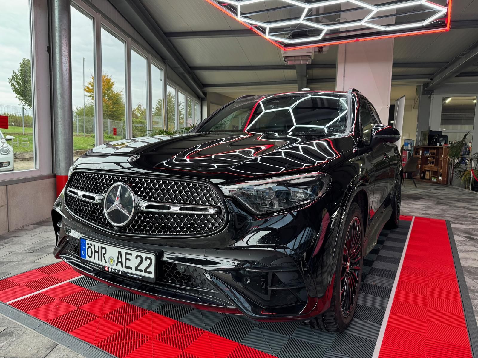 Mercedes-Benz GLC 300 d 4Matic *AMG,Night,Pano,DigiLight*
