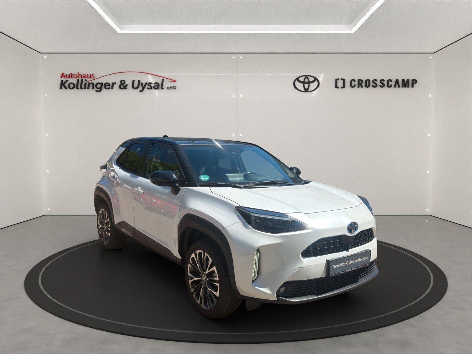 Toyota Yaris Cross Hybrid AWD-i Elegant