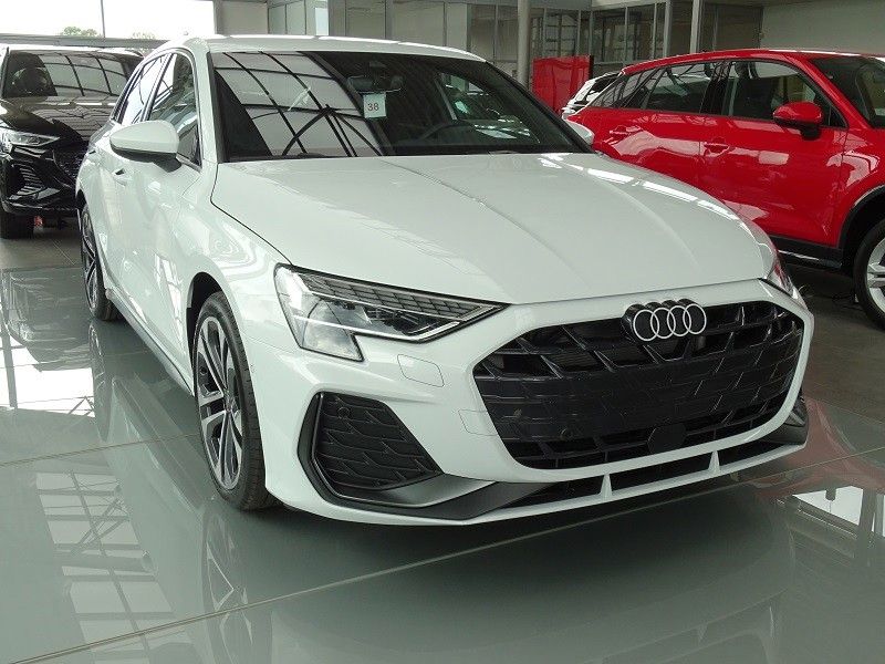 Audi A3 Sportback 35 TFSI S Line - Samsaru's Car Outlet