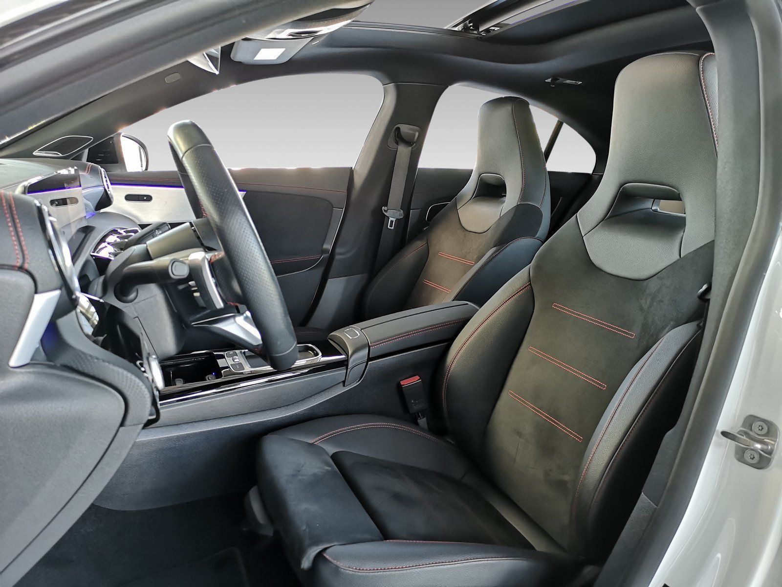 Mercedes-Benz CLA 250 4M Coupé AMG - Samsaru's Car Outlet