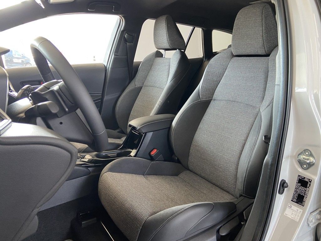 Toyota Corolla 2.0 Hybrid Touring Sports Teamplayer