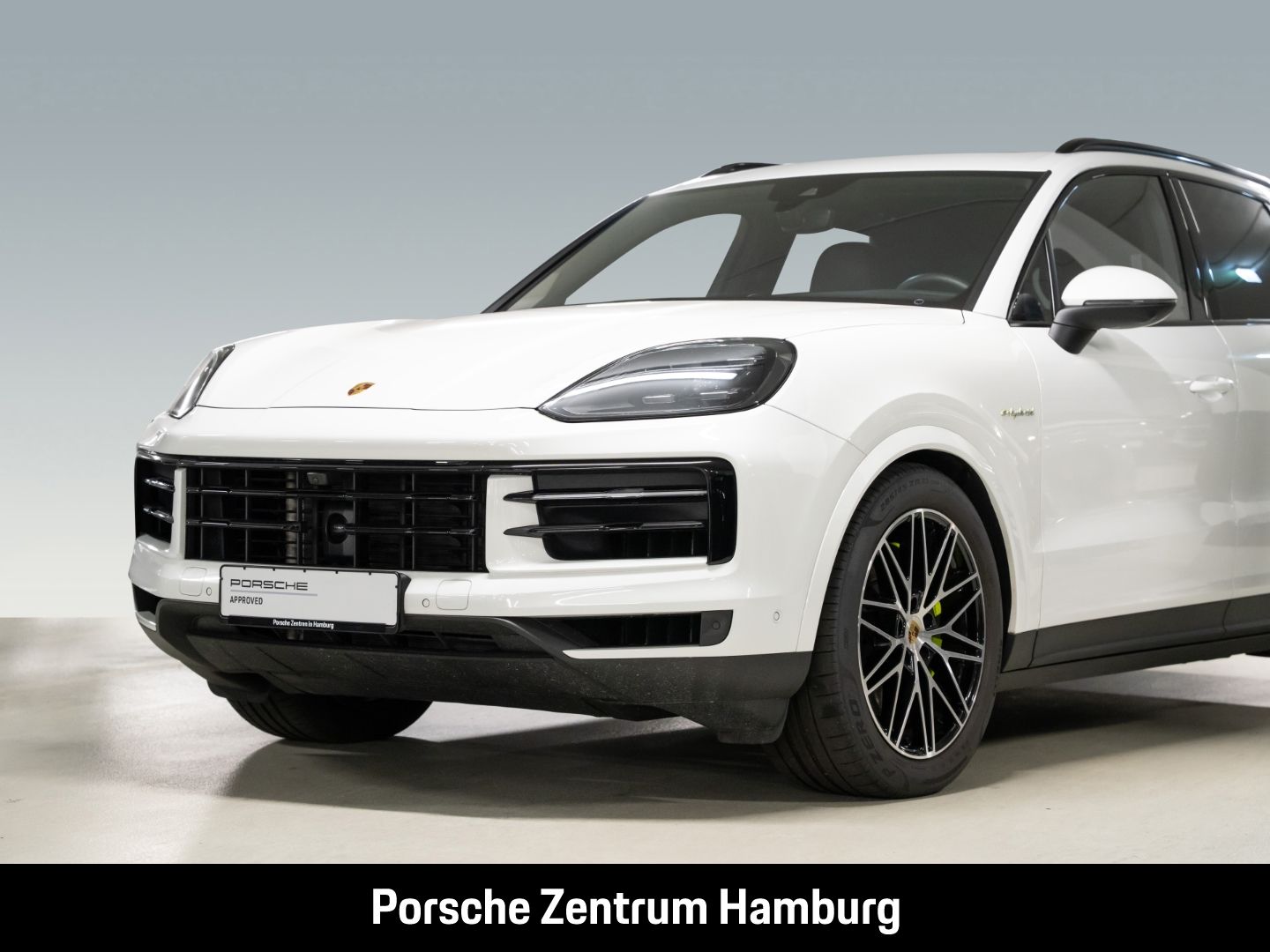 Porsche Cayenne E-Hybrid Pano PASM BOSE ACC 21-Zoll 360°