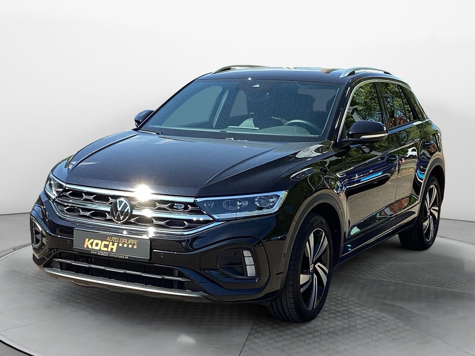 Volkswagen T-Roc 1.5TSI R-Line - Samsaru's Car Outlet