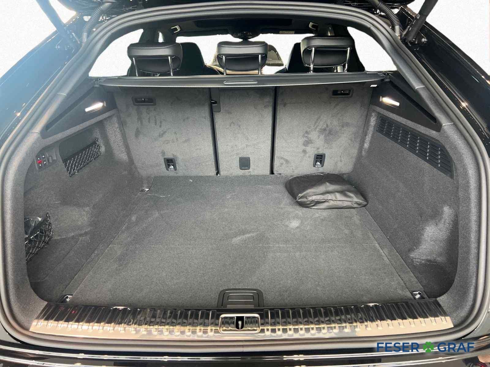 Audi Q8 50 TDI quattro S line - Samsaru's Car Outlet