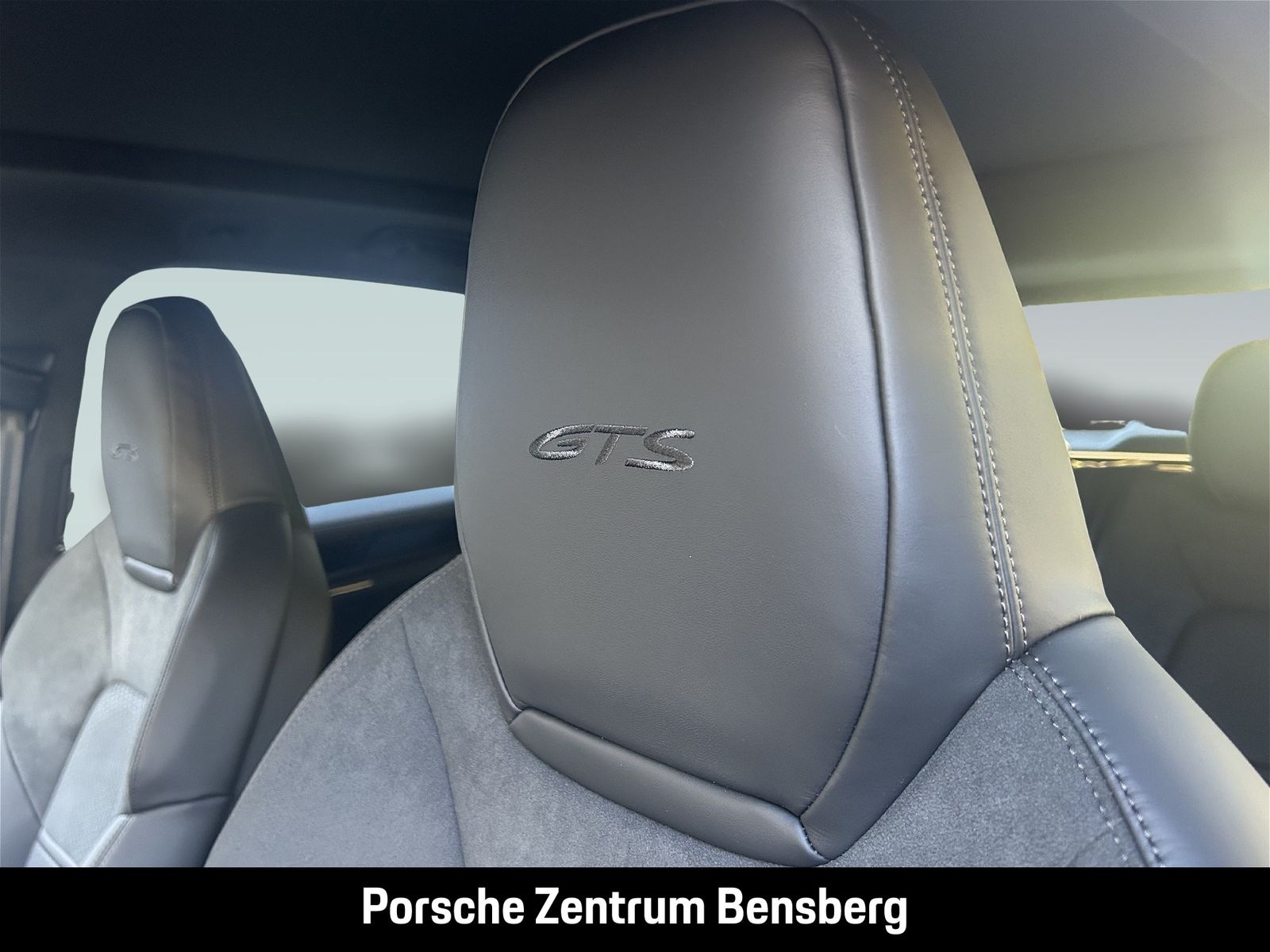 Porsche Cayenne GTS