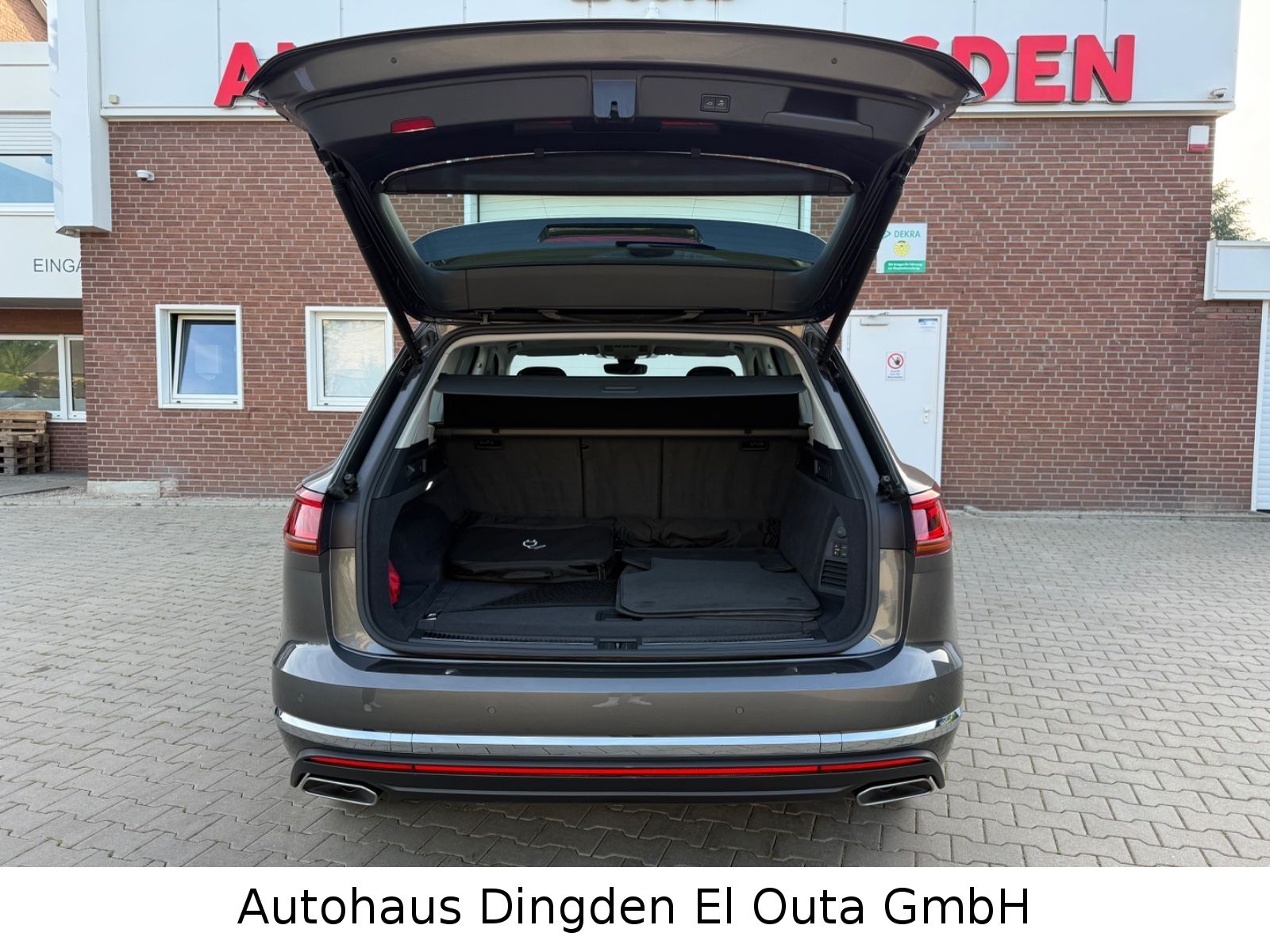Volkswagen Touareg 3.0 TSI V6 eHybrid Elegance 4Motion