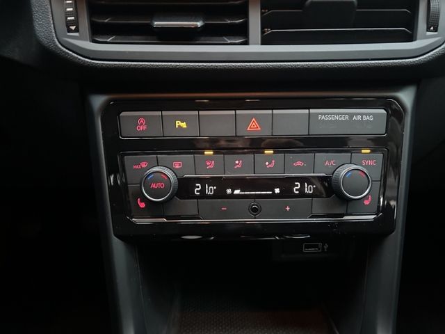 Volkswagen T-Cross 1.0 TSI Life - Samsaru's Car Outlet