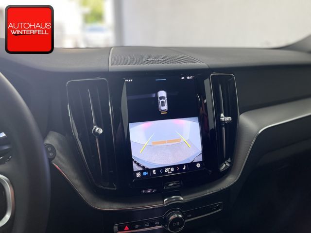 Volvo XC60 B4 AWD PLUS DARK - Samsaru's Car Outlet