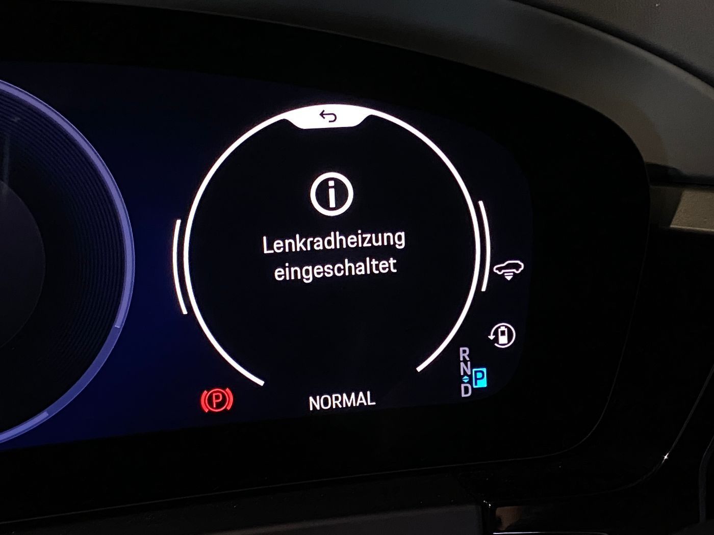 Porsche Macan Turbo | Hinterachslenkung | AHK | 22-Zoll