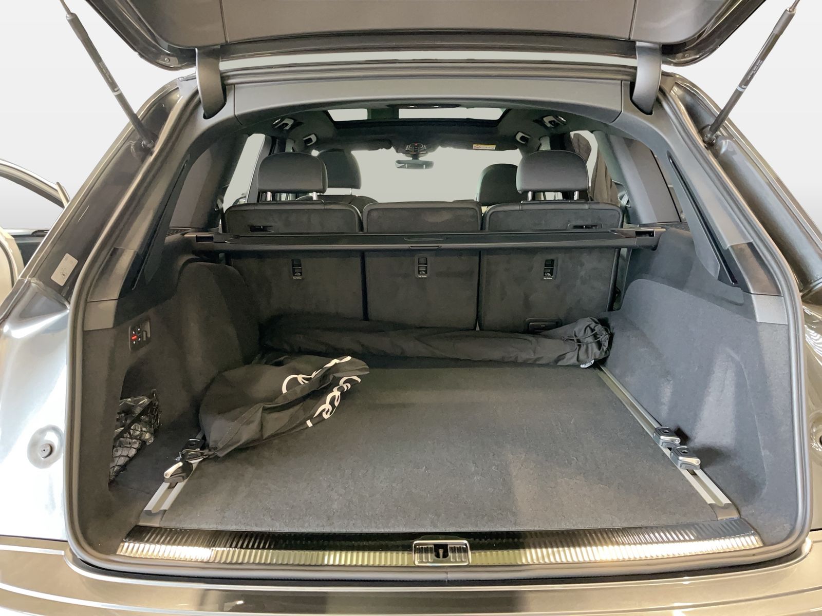 Audi Q7 SUV S line TFSI e quattro 290 kW tiptronic LM