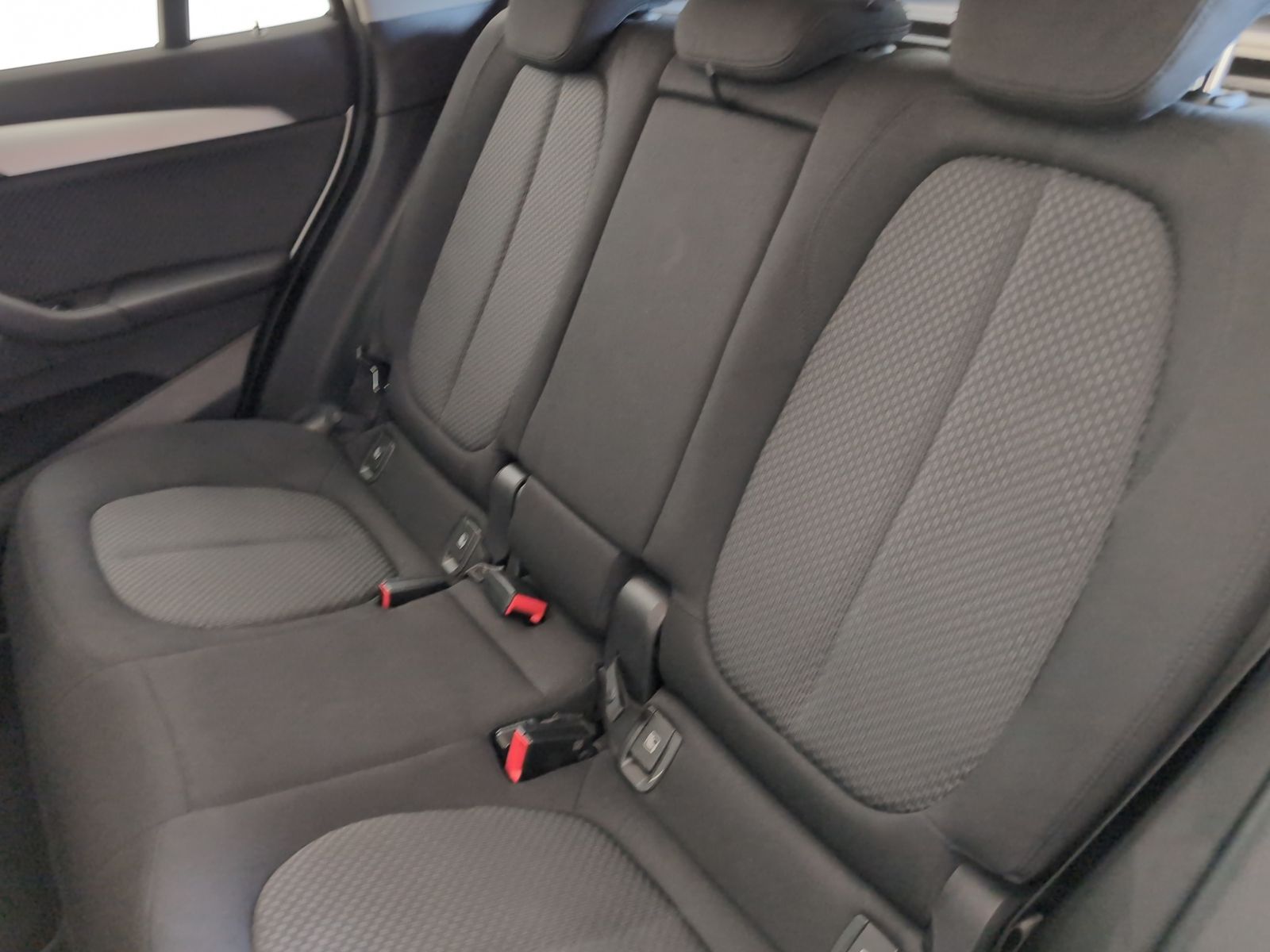 BMW X1 xDrive25e Advantage - Samsaru's Car Outlet
