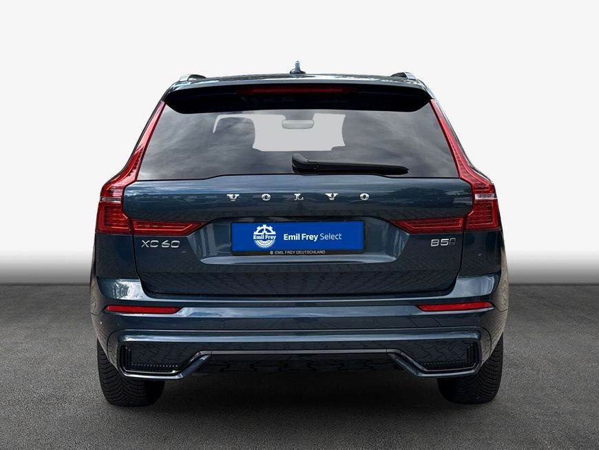 Volvo XC60 B5 B AWD Plus Dark