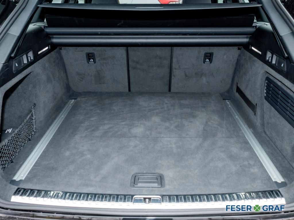 Audi A6 Avant 40 TDI qu. S line - Samsaru's Car Outlet