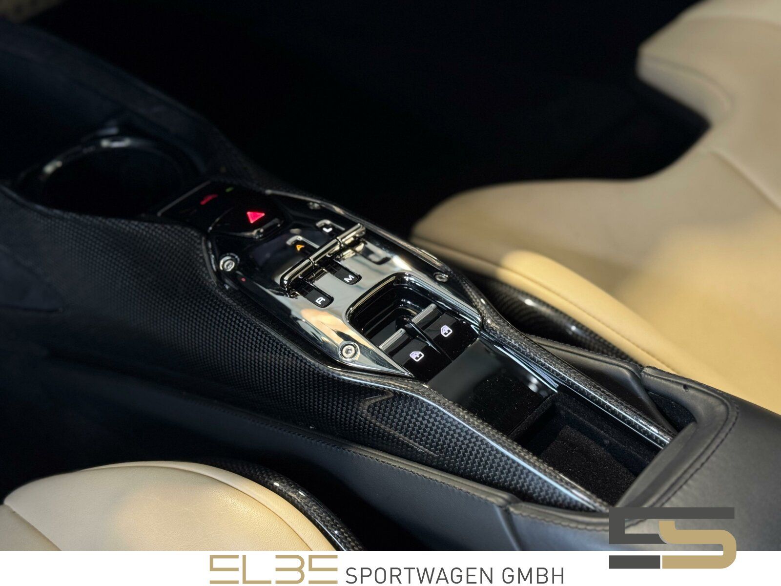 Ferrari SF90 Stradale CARBON LIFT RACING SEATS LEDS 360°