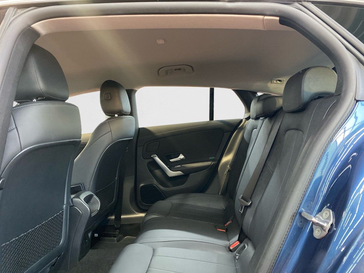 Mercedes-Benz CLA 200d Shootingbrake 4Matic - Samsaru's Car Outlet