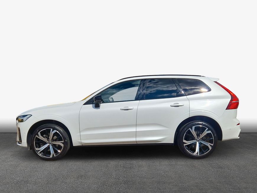 Volvo XC60 B4 D AWD Plus Dark,Pano, LM 21'',360° Surro