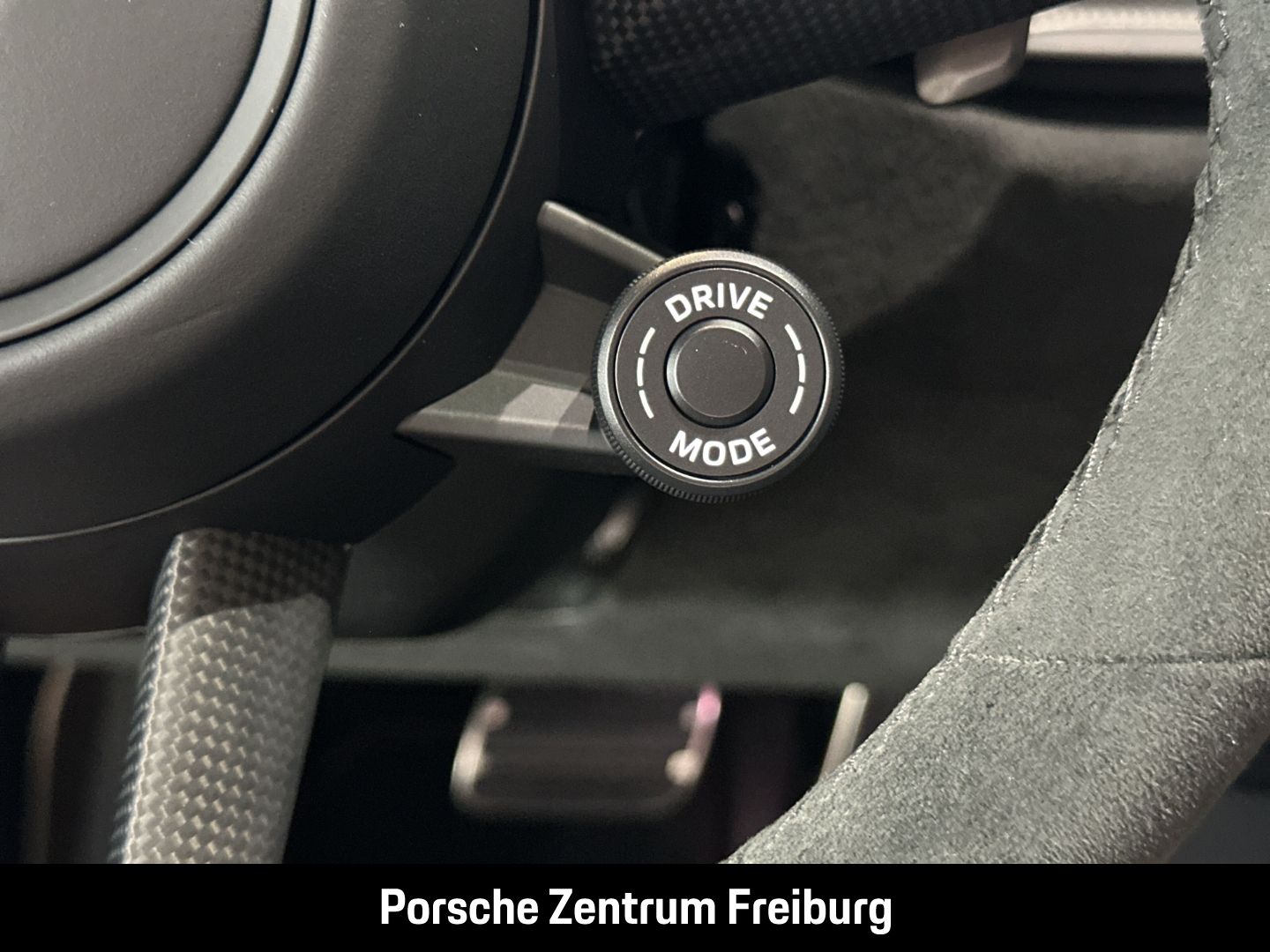 Porsche 992 911 Carrera 4 GTS Cabriolet LED-Matrix BOSE