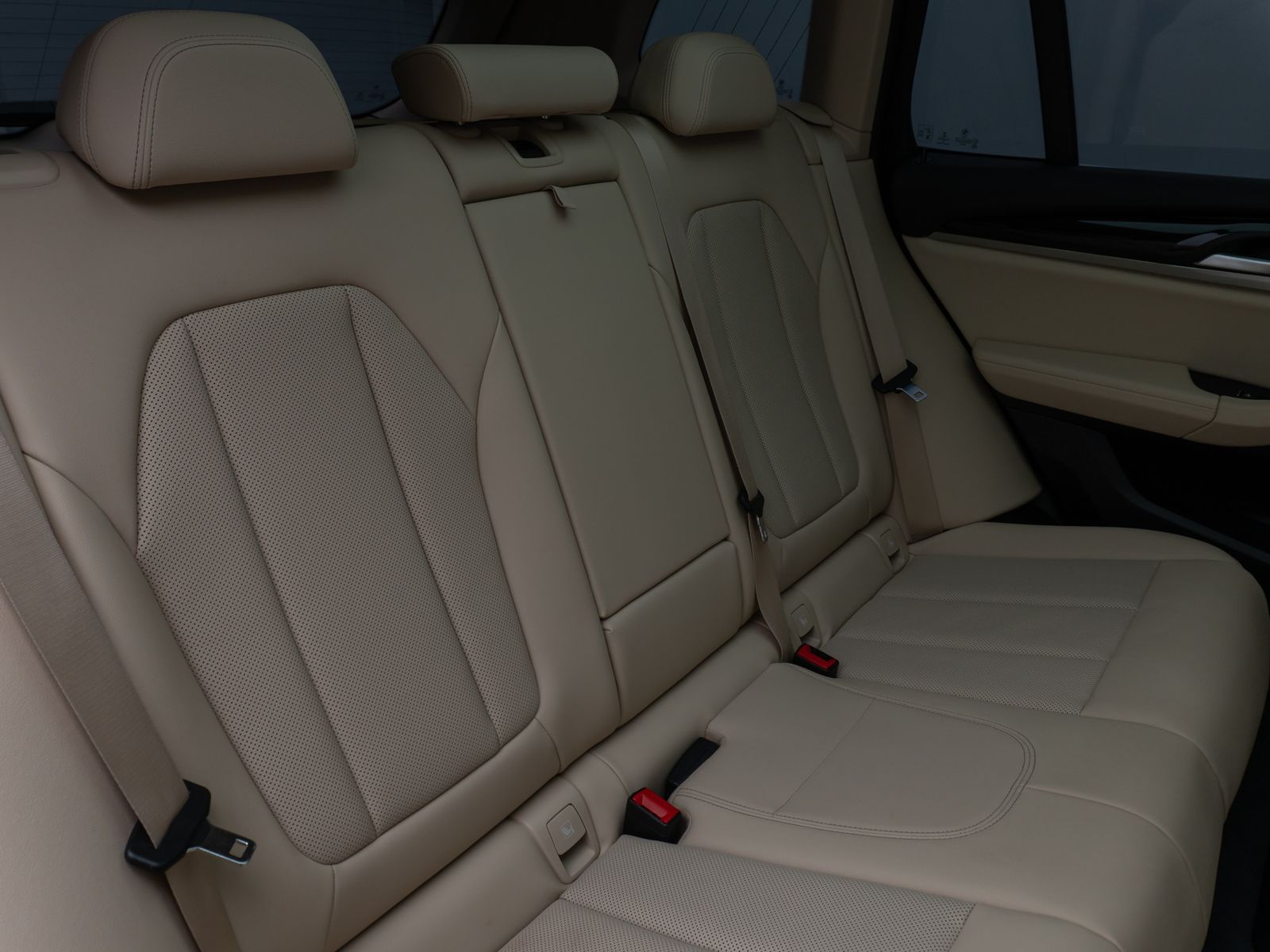 BMW X3 xD20i Sport - Samsaru's Car Outlet