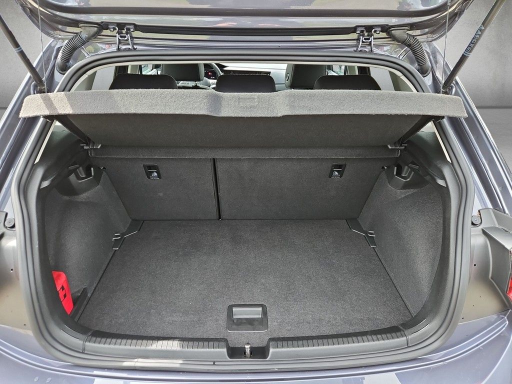 Volkswagen Polo VI 1.0 TSI DSG Style *Navi*Kamera*AHK*