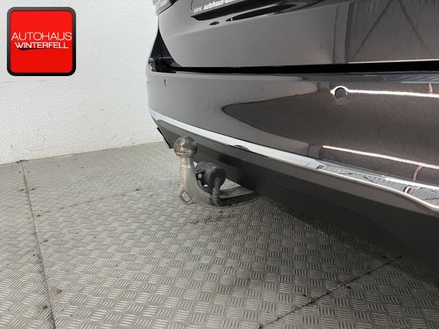 BMW 530 i xDrive Touring Luxury Line PANO+AHK+STANDH
