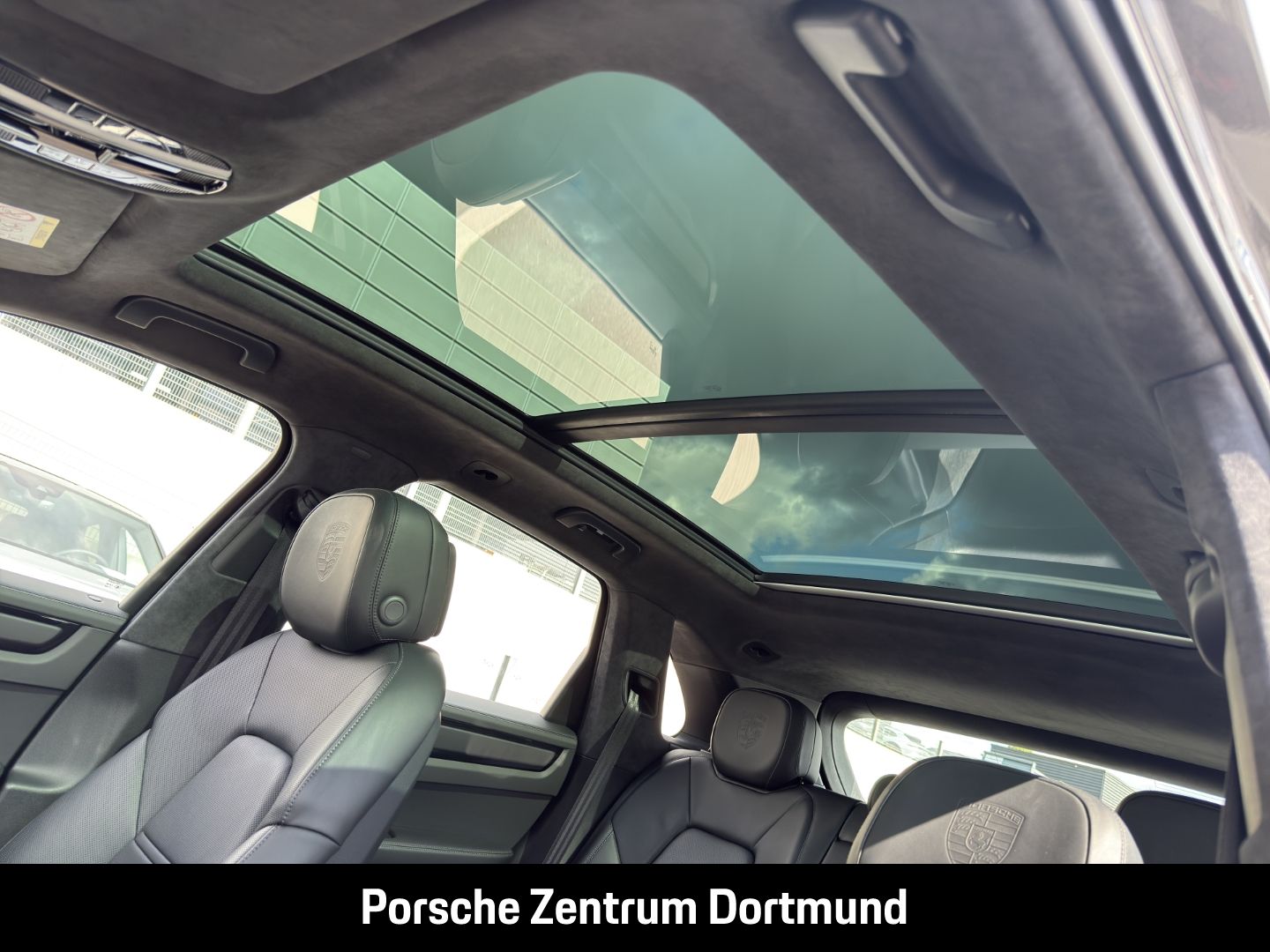 Porsche Cayenne GTS HA-Lenkung InnoDrive LED-Matrix BOSE
