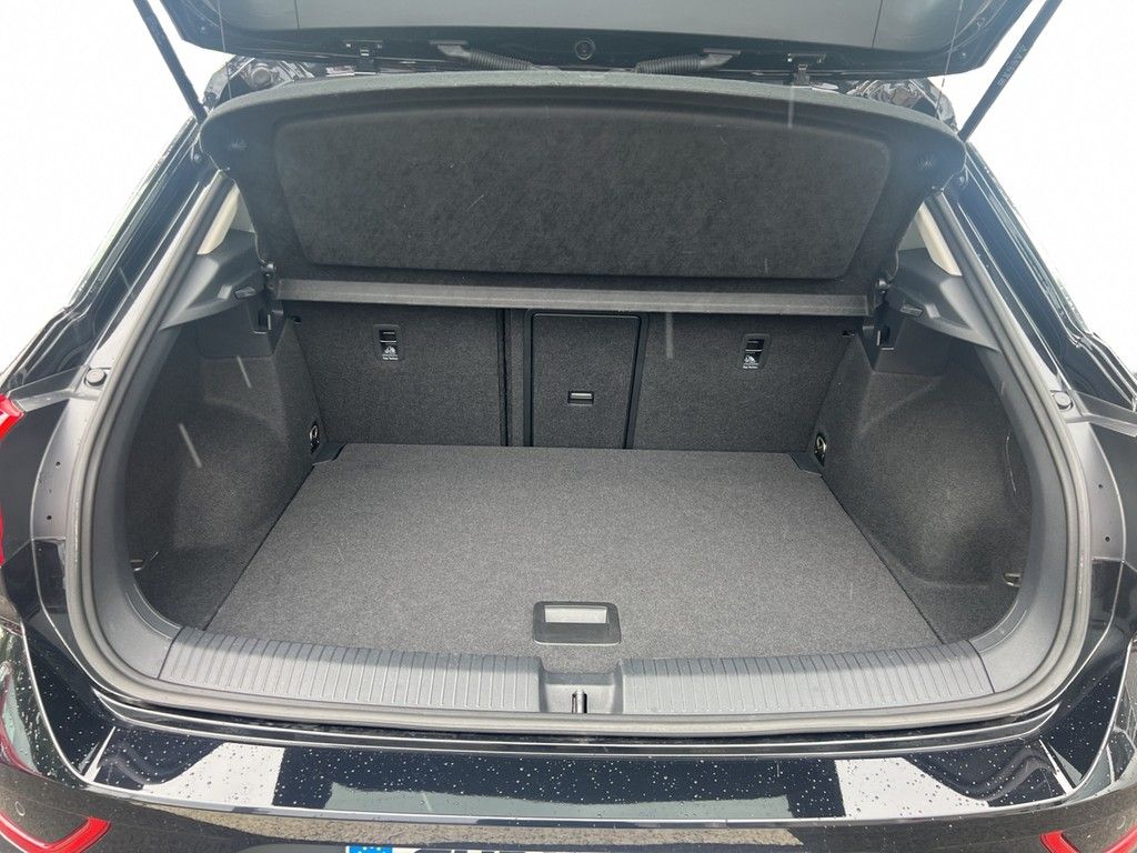 Volkswagen T-Roc 1.5 TSI DSG Style - Samsaru's Car Outlet