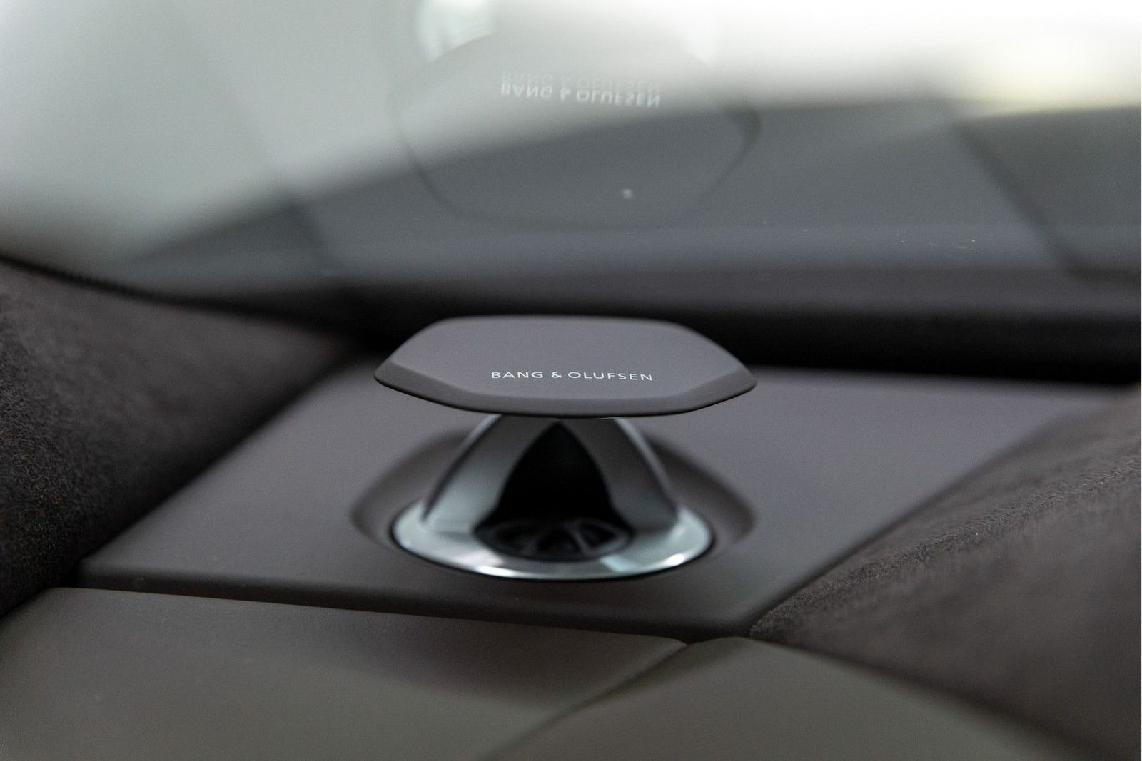 Lamborghini Urus S - Samsaru's Car Outlet