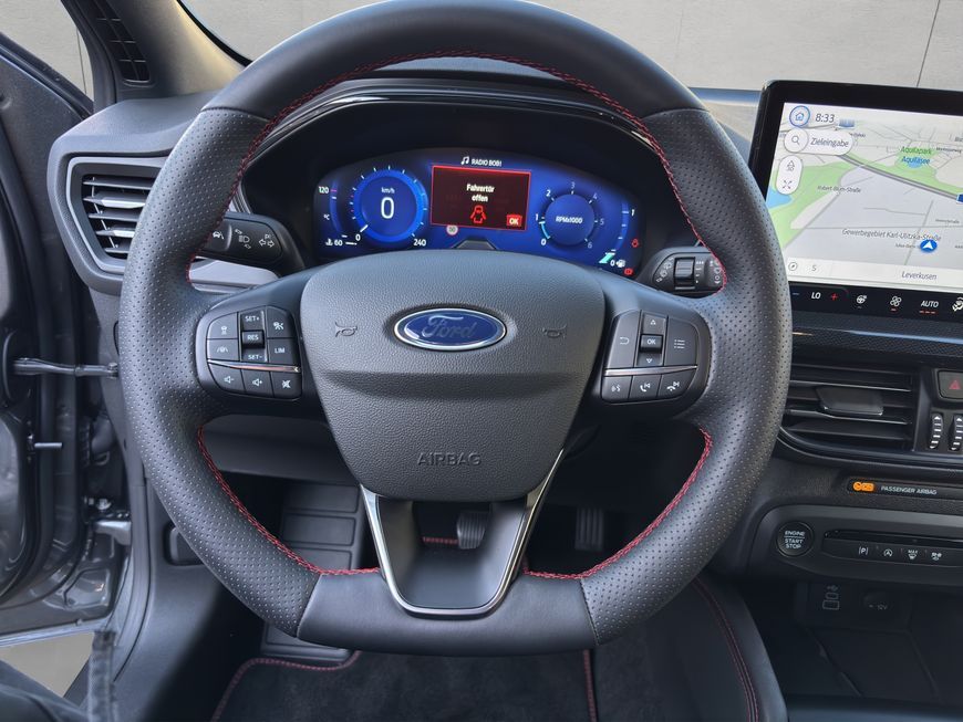 Ford Focus Turnier 1.5 EcoBlue Aut. ST-LINE X +ANHÄNG