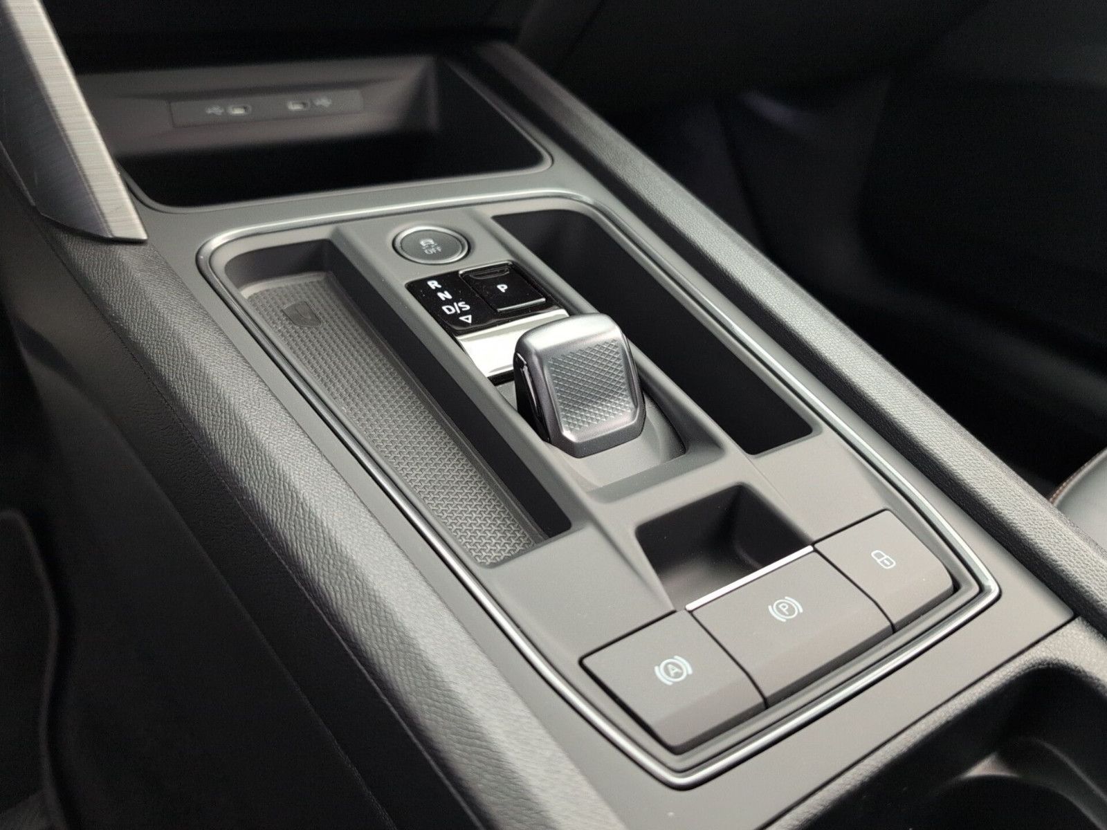 Cupra Formentor 2.0 TSI VZ AHK PANO LEDER COPPER MATT