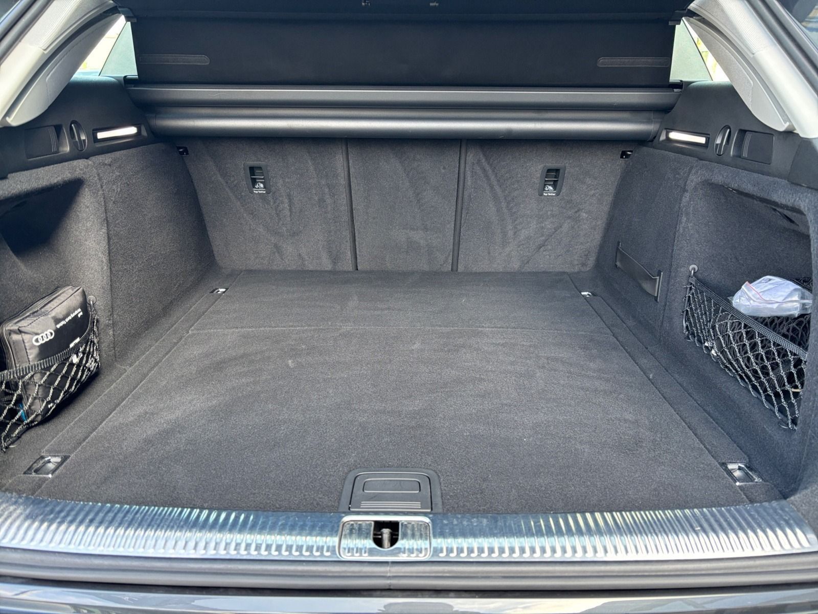 Audi A4 Avant 35 TDI S tronic ADVANCED - Samsaru's Car Outlet