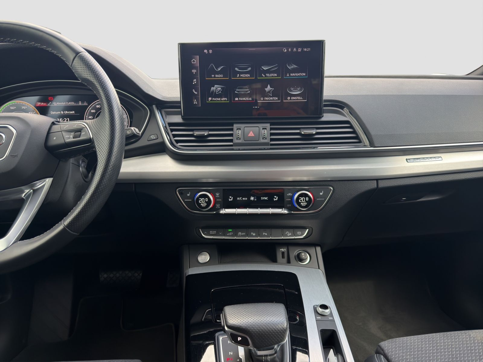 Audi Q5 55 TFSI e quattro S-tronic S line Matrix Umge