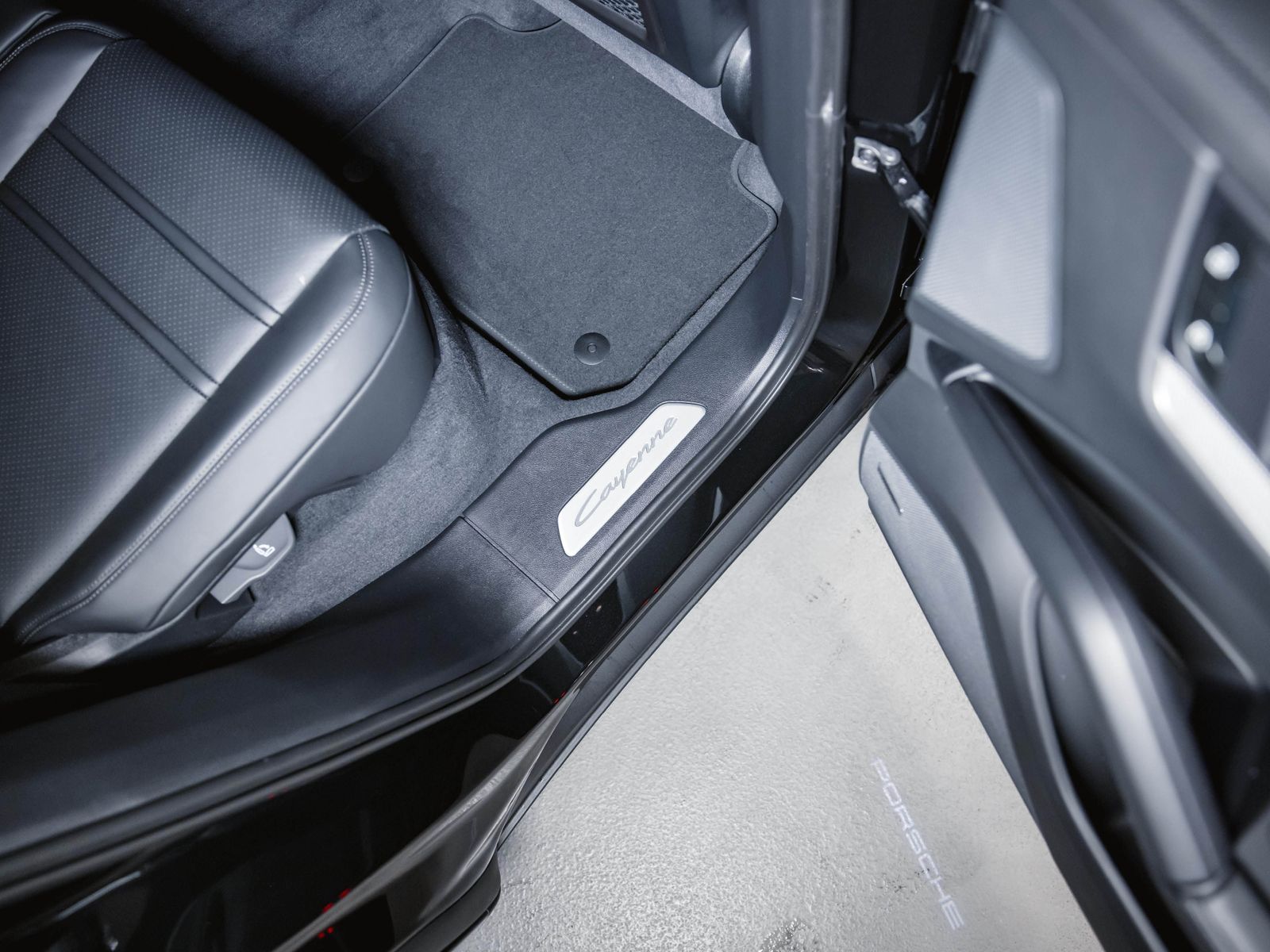 Porsche Cayenne E-Hybrid Sportabgasanlage BOSE