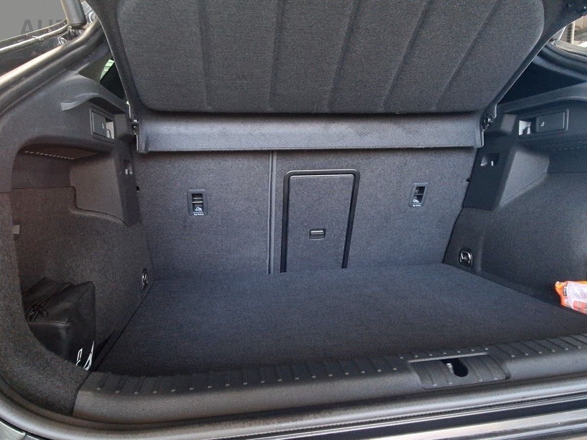 Cupra Formentor 1.4 TSI e-HYBRID VZ Tribe Edition DSG