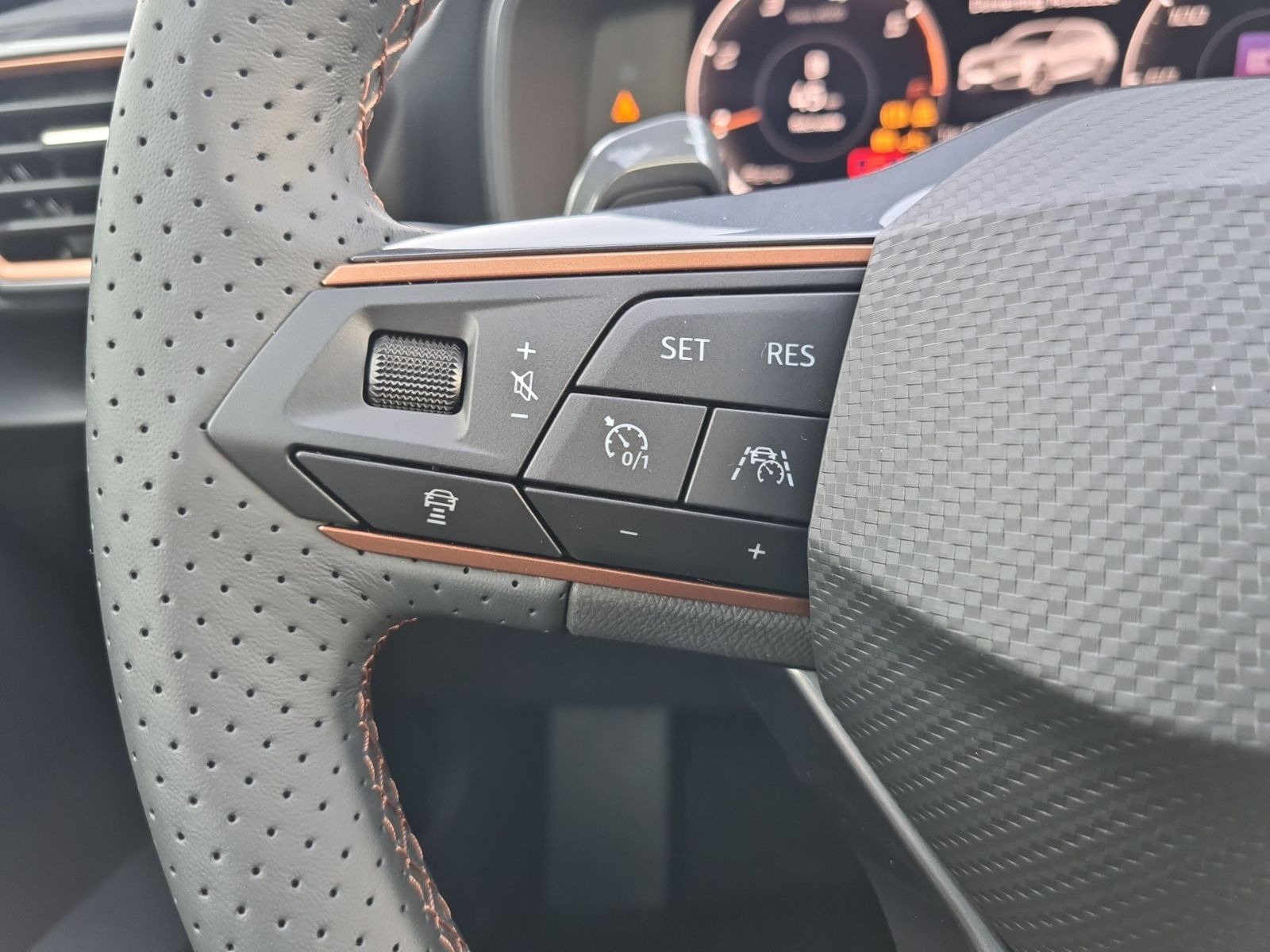 Cupra Leon Sportstourer 2.0 TDI DSG - Samsaru's Car Outlet