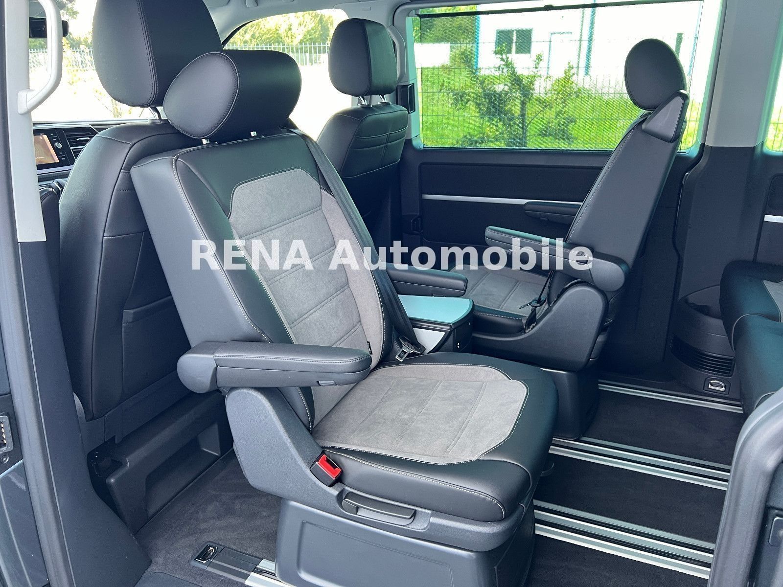 Volkswagen T6 Multivan 4motion - Samsaru's Car Outlet