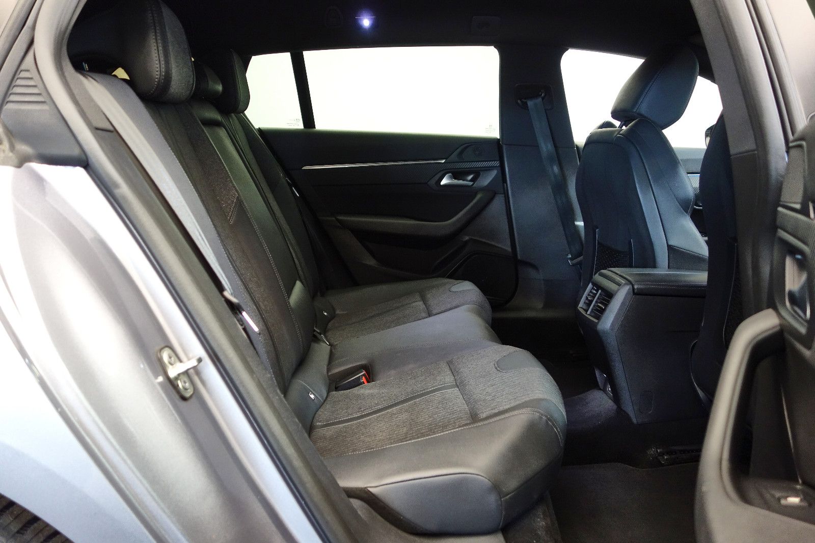 Peugeot 508 SW Allure Pack Aut. - Samsaru's Car Outlet