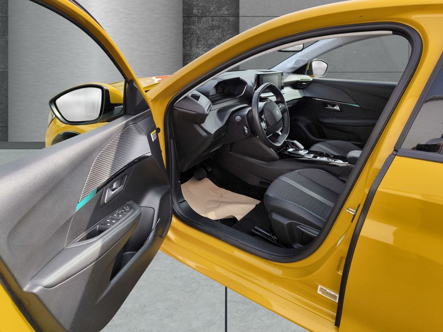 Peugeot e-208 Allure - Samsaru's Car Outlet