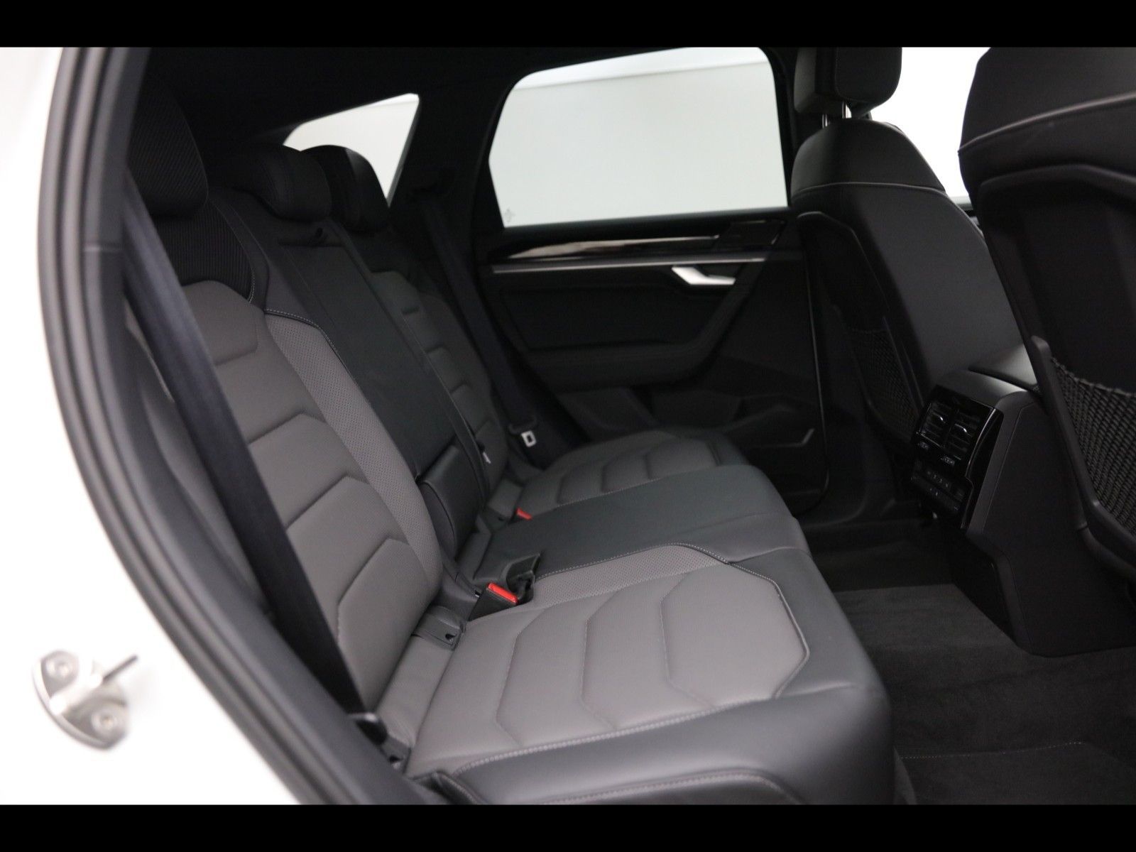 Volkswagen TOUAREG R-LINE BLACK STYLE 3.0 V6 TDI TIPTRONIC