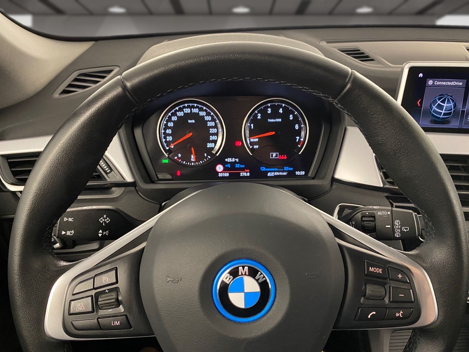 BMW X1 xDrive25e - Samsaru's Car Outlet