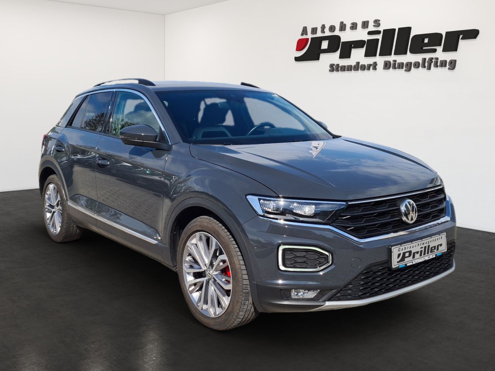 Volkswagen T-Roc 2.0 TDI Sport 4Motion - Samsaru's Car Outlet