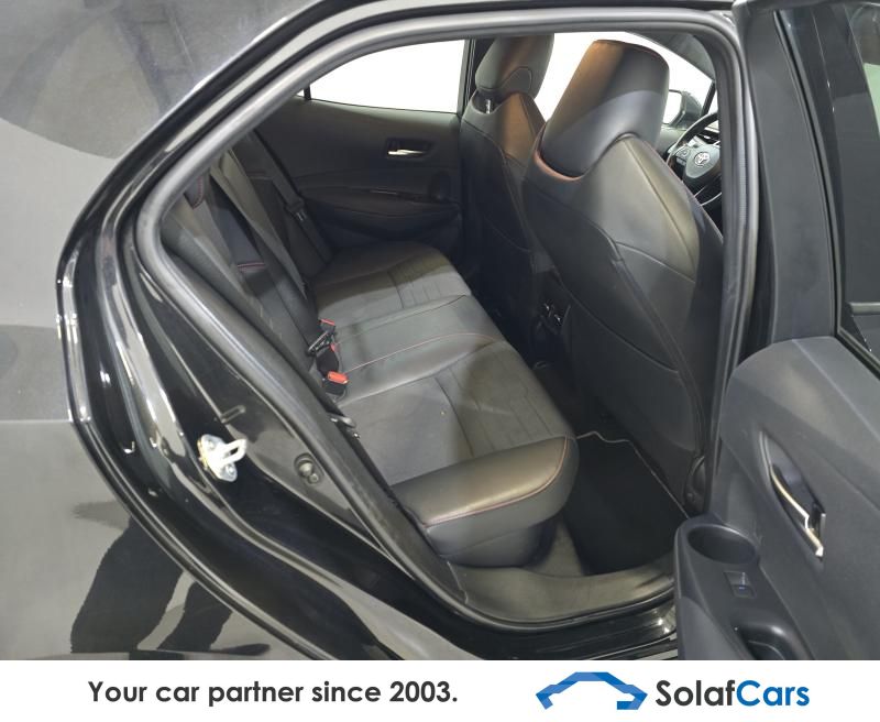 Toyota Corolla 2.0 e-CVT HEV Premium Plus Aut. LED-Xen
