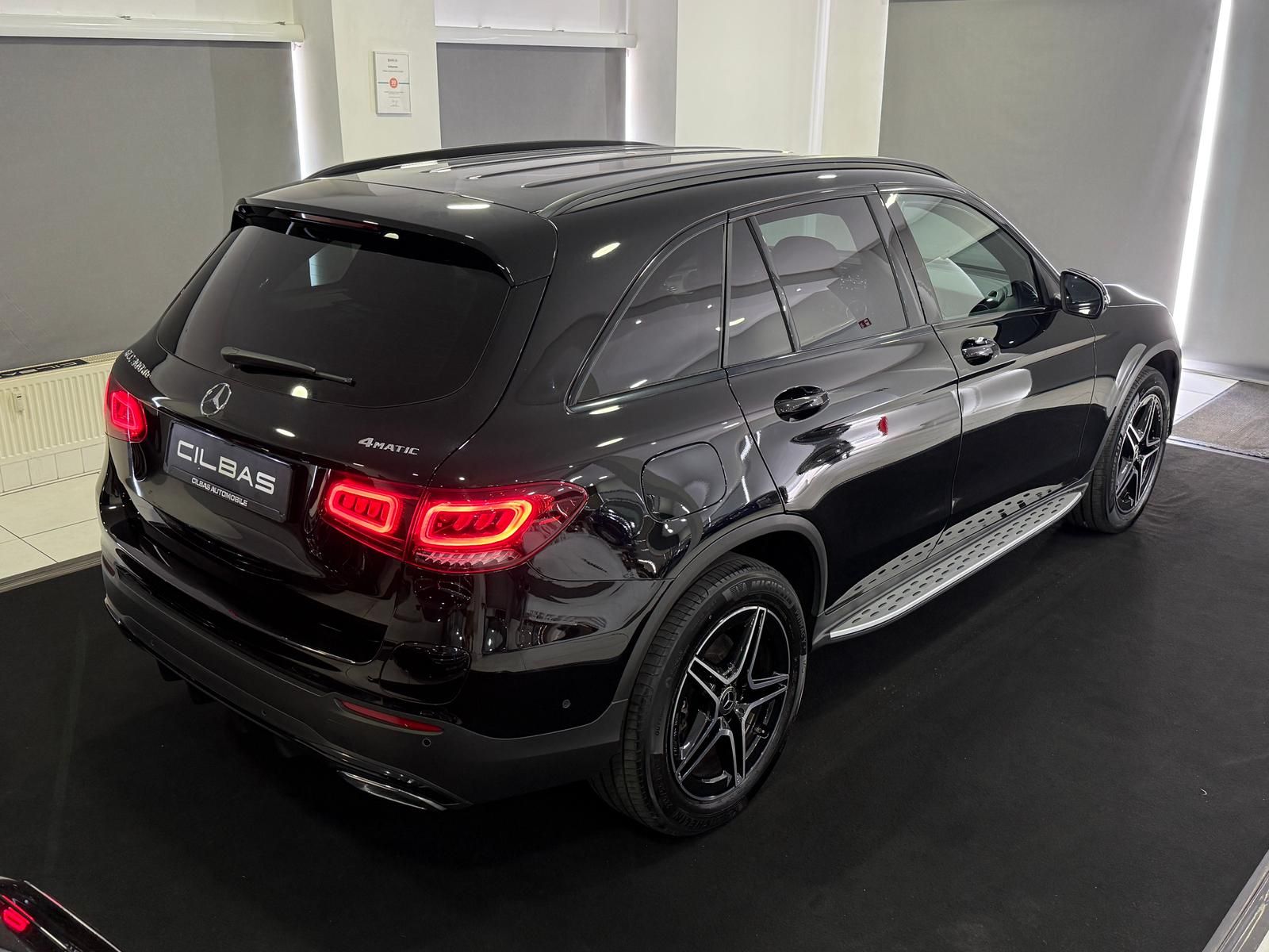 Mercedes-Benz GLC 300 de 4M AMG-Line - Samsaru's Car Outlet