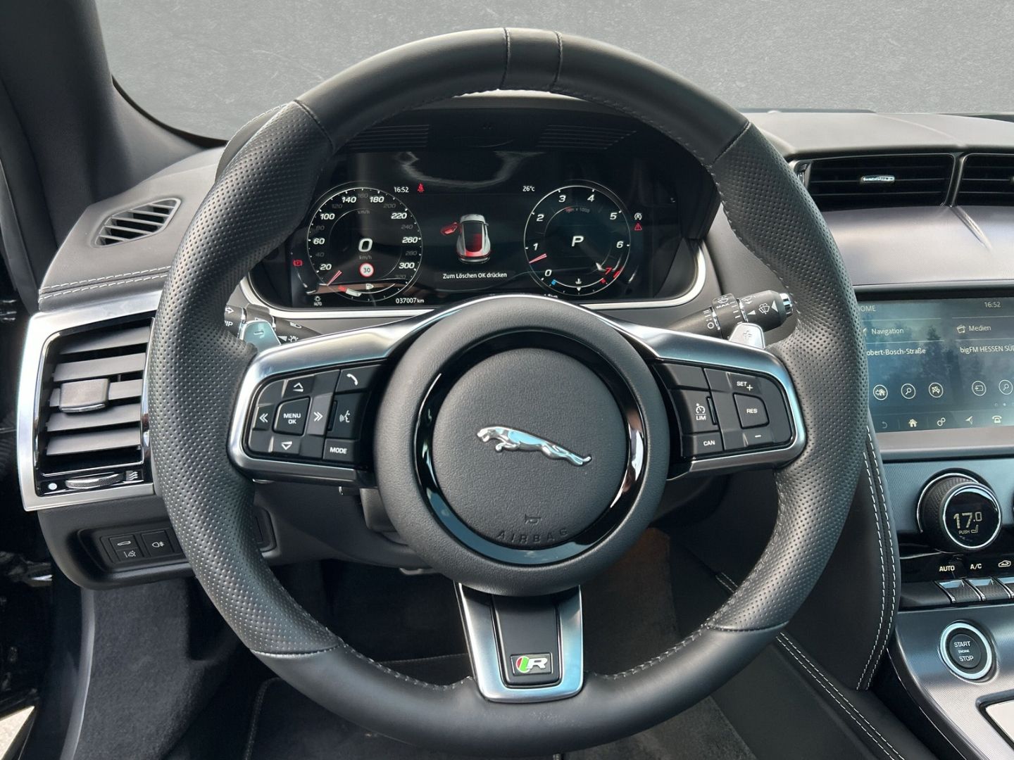 Jaguar F-Type P575 AWD R Coupe Klima Sitze elektr. Spoi