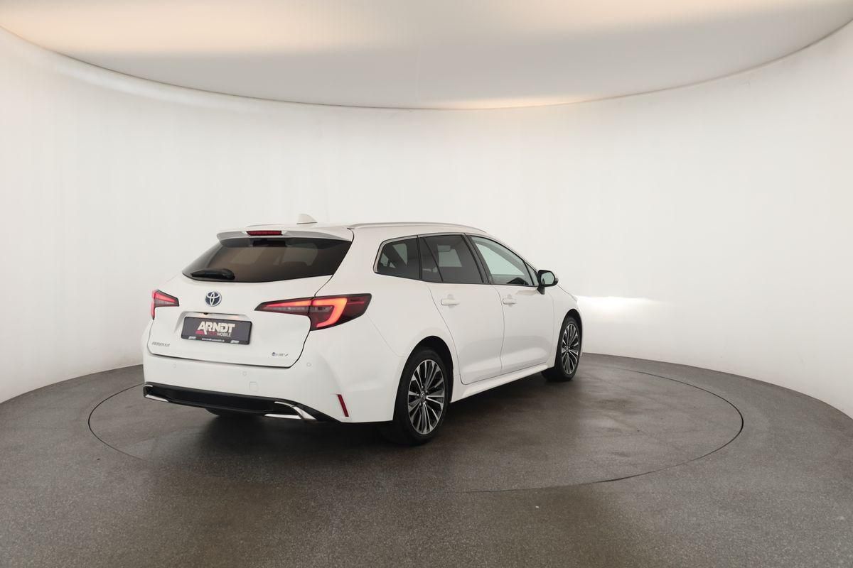 Toyota Corolla Touring Sports 1.8 CVT Team D Navi Kam